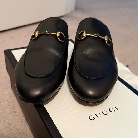 Gucci Shoes - Gucci Princetown Slippers, Black (38)